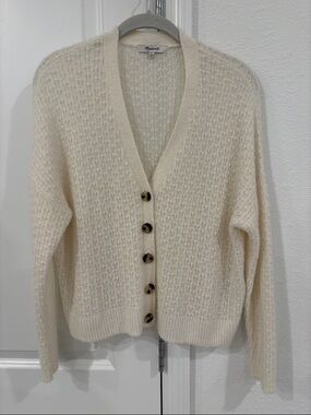 Madewell Cream Knit V-Neck Button Cardigan with Tortoiseshell Buttons